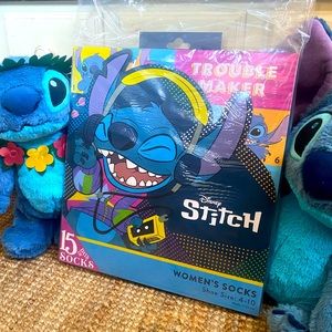 COPY - Disney Stitch 15 days of socks advent calendar
